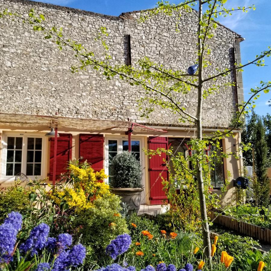 La Dolce Vita - Studio Dans Propriete Avec Piscine Montpeyroux  Eksteriør bilde