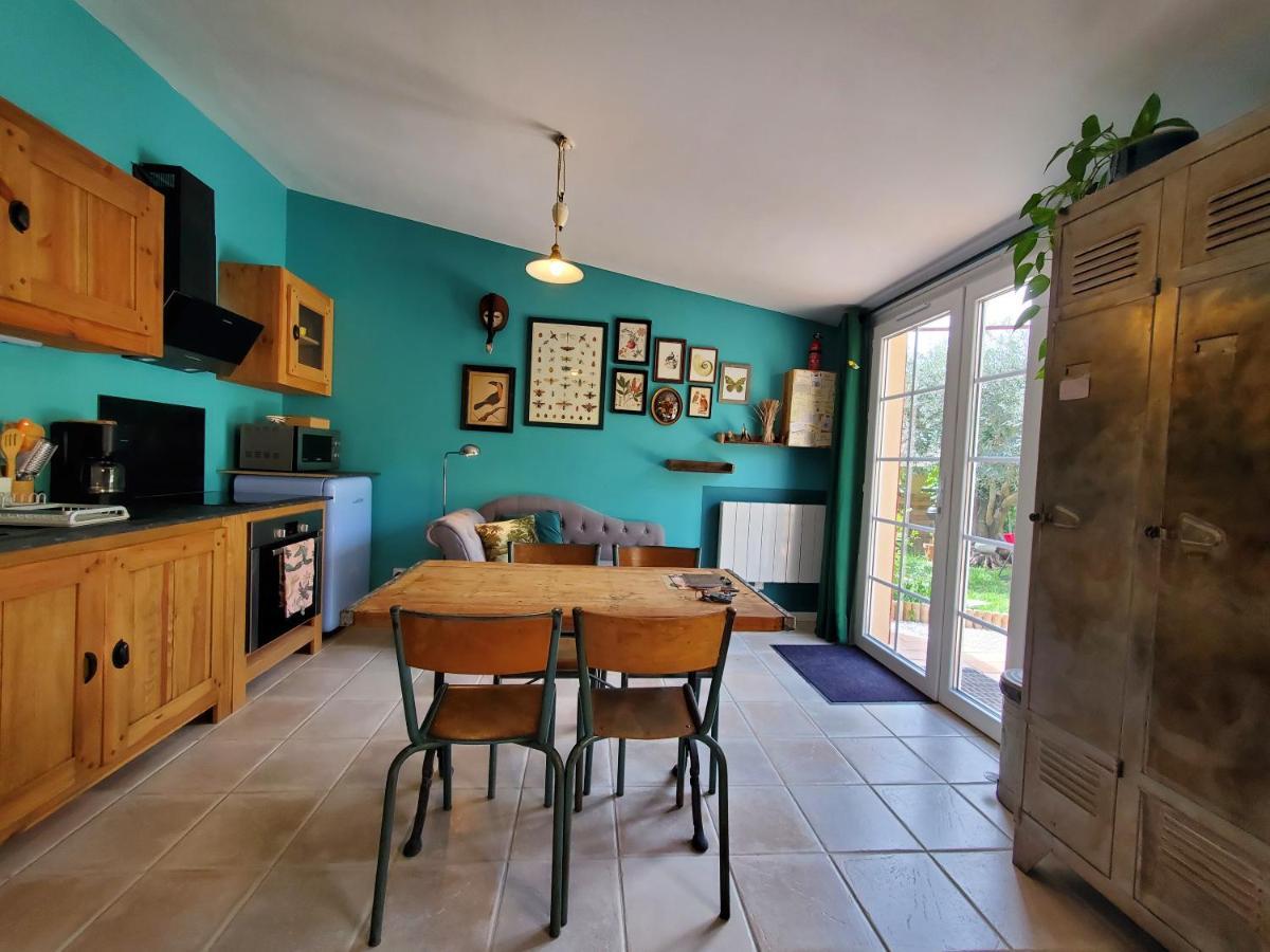 La Dolce Vita - Studio Dans Propriete Avec Piscine Montpeyroux  Eksteriør bilde